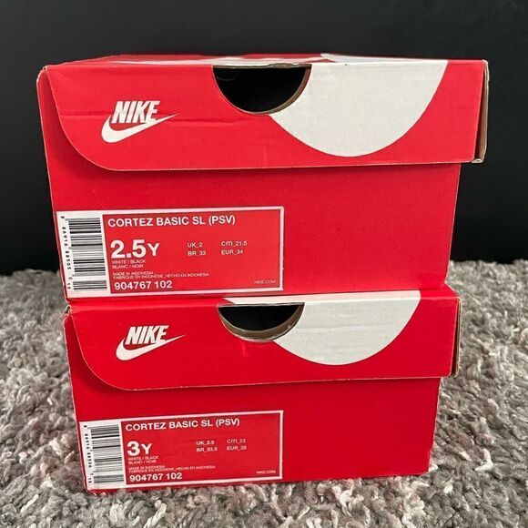 NIB Nike Kids Cortez Basic SL Sneakers - Picture 10 of 11